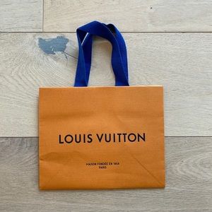 LOUIS VUITTON - Shopping Bag